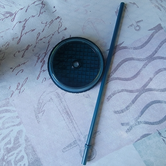 NWT NEW STARBUCKS SUMMER PRUSSIAN BLUE HONEYCOMB PATTERN TUMBLER Sz 24 Oz - Picture 9 of 11